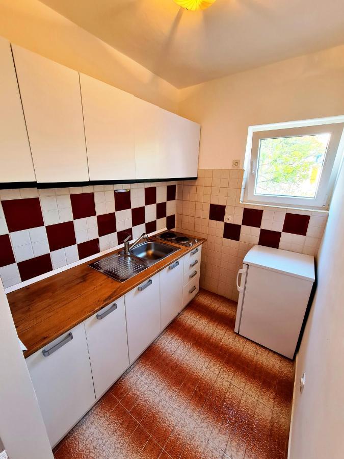 Apartment Jadro Supetar Kültér fotó